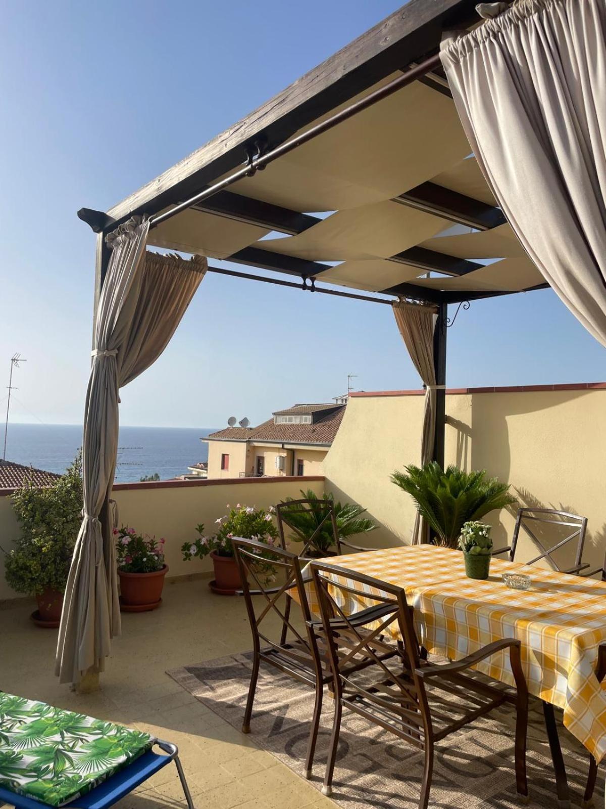 Terrazza Sabine Accomodation Tropea Ngoại thất bức ảnh